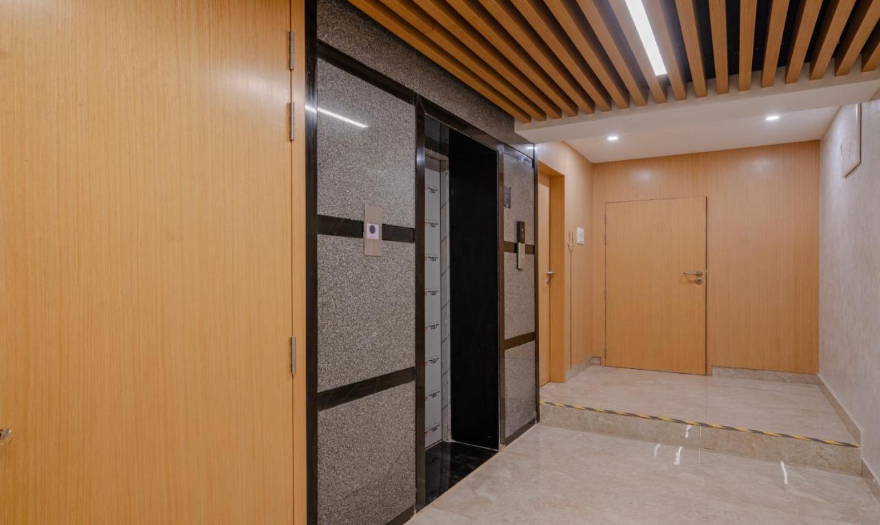 Treebo Premium D Consulate Ξενοδοχείο Χιντεραμπάντ Εξωτερικό φωτογραφία