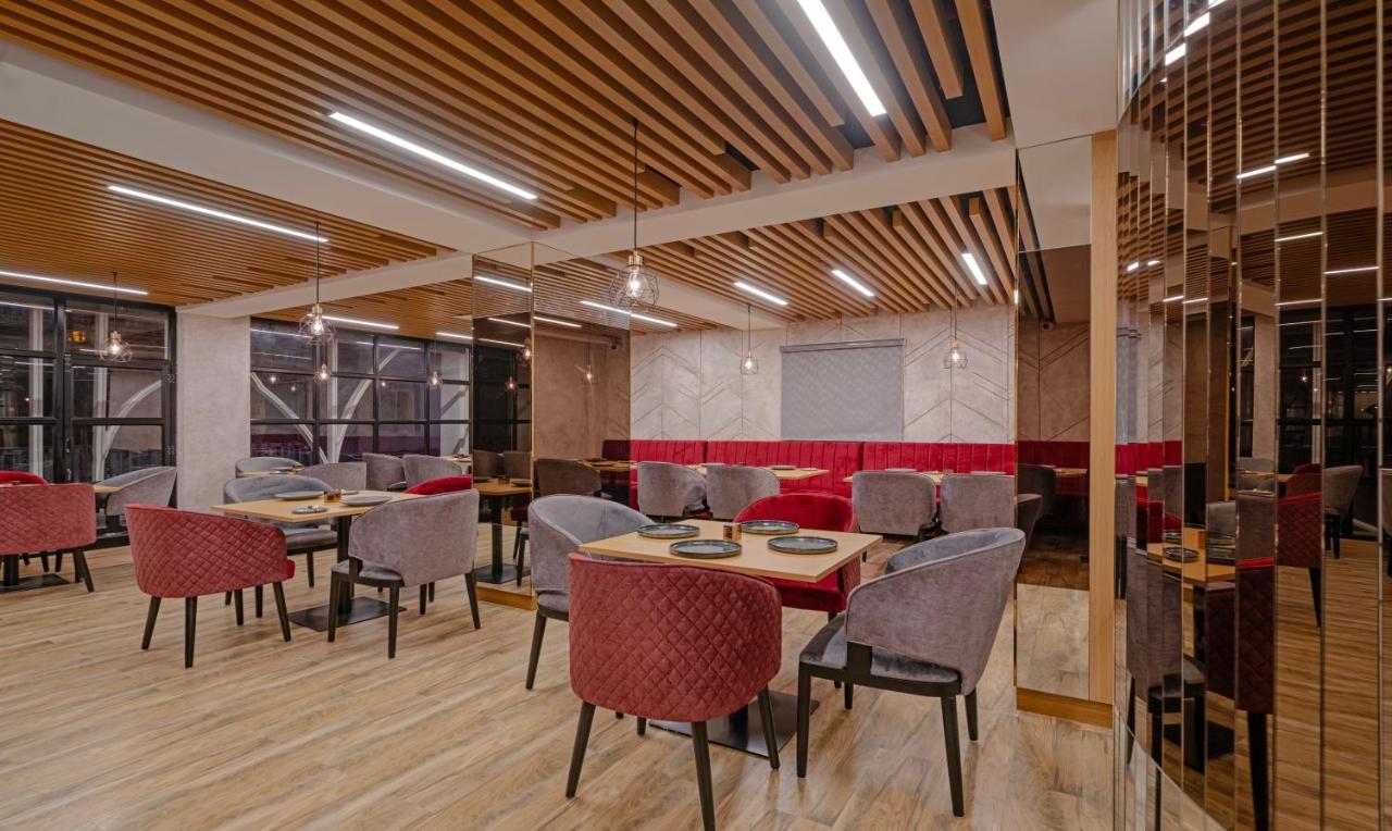 Treebo Premium D Consulate Ξενοδοχείο Χιντεραμπάντ Εξωτερικό φωτογραφία